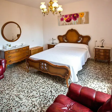 Villa Shortes *